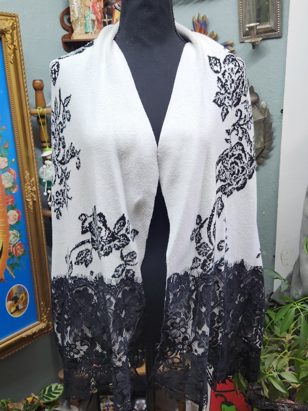 Chico's Black and White Floral Lace Shawl Cape